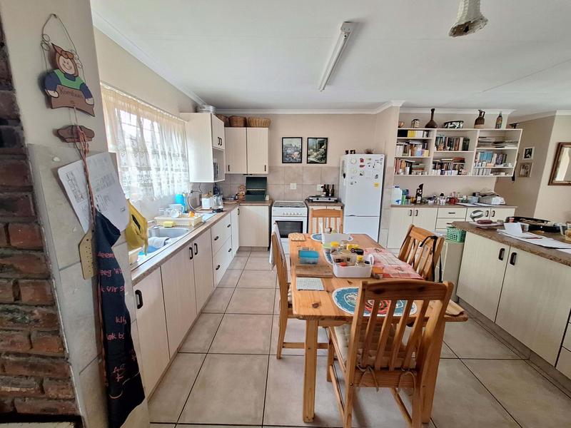 2 Bedroom Property for Sale in Hartenbos Heuwels Western Cape